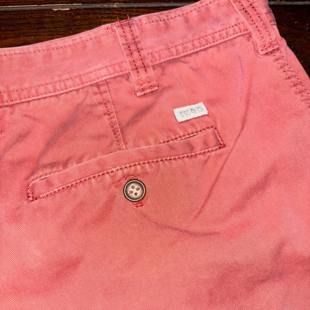 Izod Salmon Casual Shorts - Picture 5 of 6